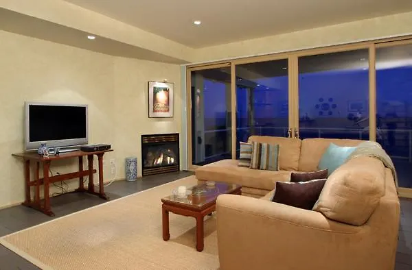 Bermuda On The Rocks Villa Esquimalt Holiday home